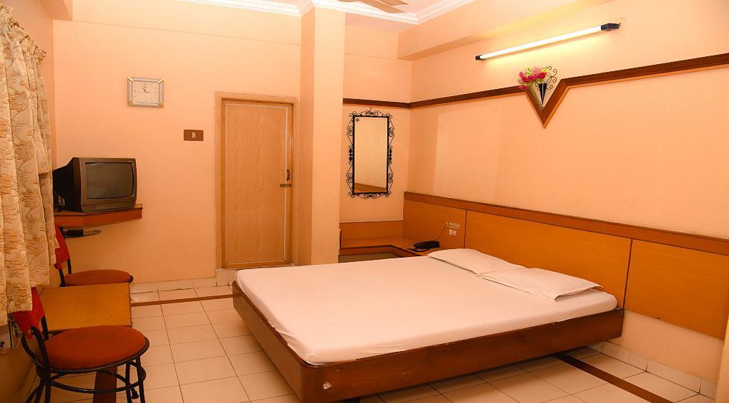 Hotel Vishnu Residency 维沙卡帕特南 外观 照片
